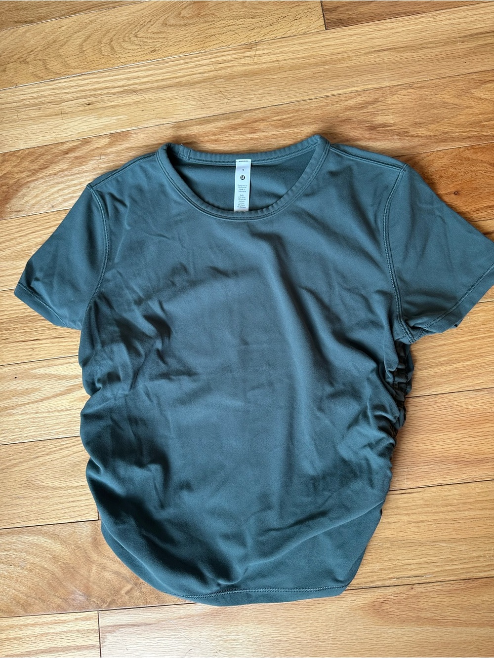 Lululemon Ruched side Crop Top
